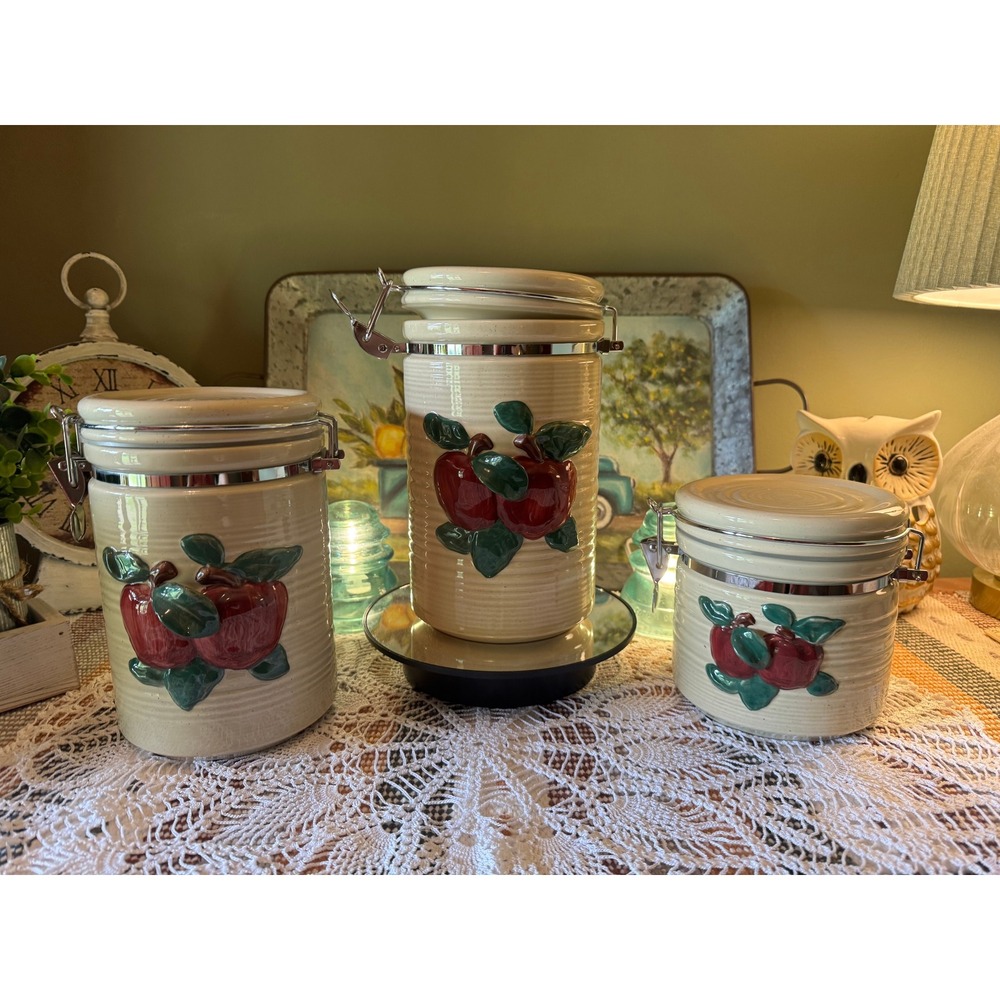 Vintage Style Ceramic Apple Canister Set 3 Piece Airtight Kitchen Storage Jars
